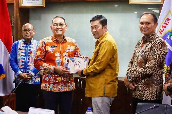 Walikota Jakarta Utara Tawarkan Hibah Kendaran Operasional Ke Pemkab Aceh Tengah